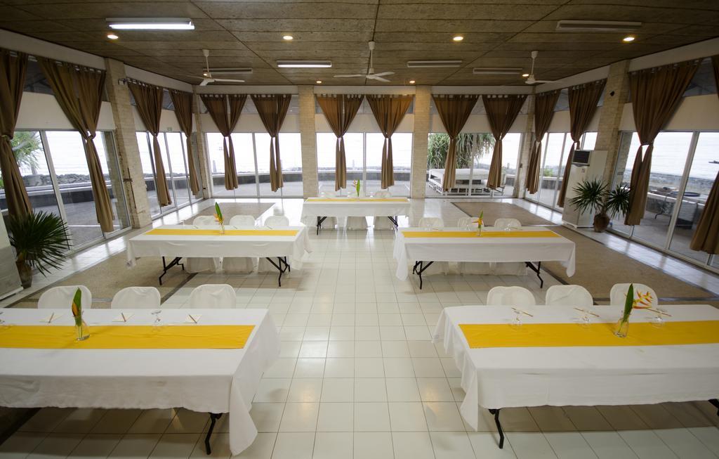 Sta. Monica Beach Club Dumaguete City Eksteriør billede