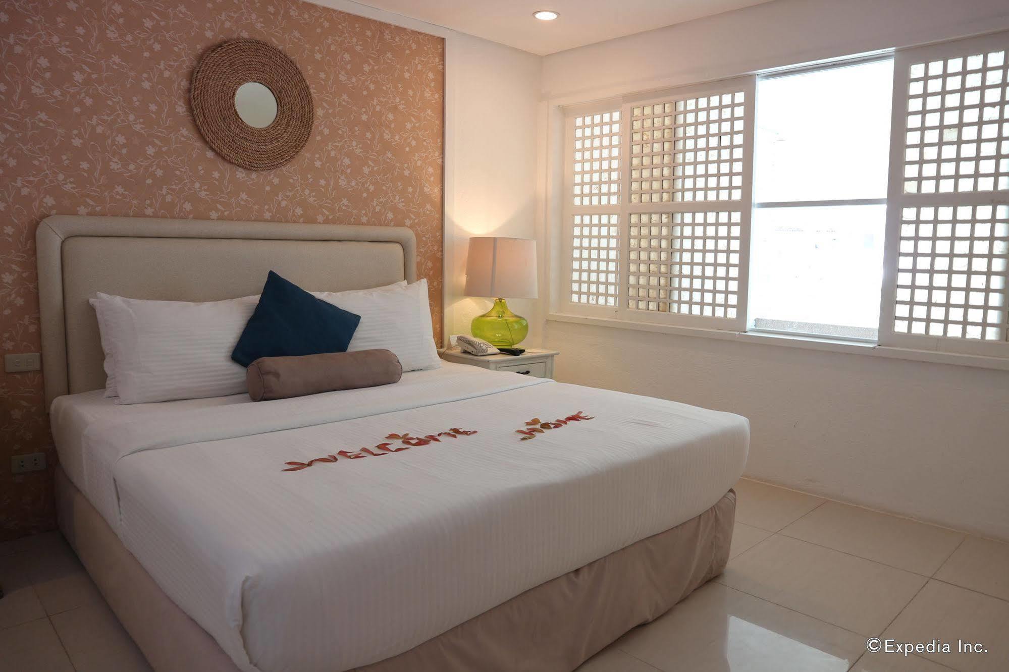 Sta. Monica Beach Club Dumaguete City Eksteriør billede