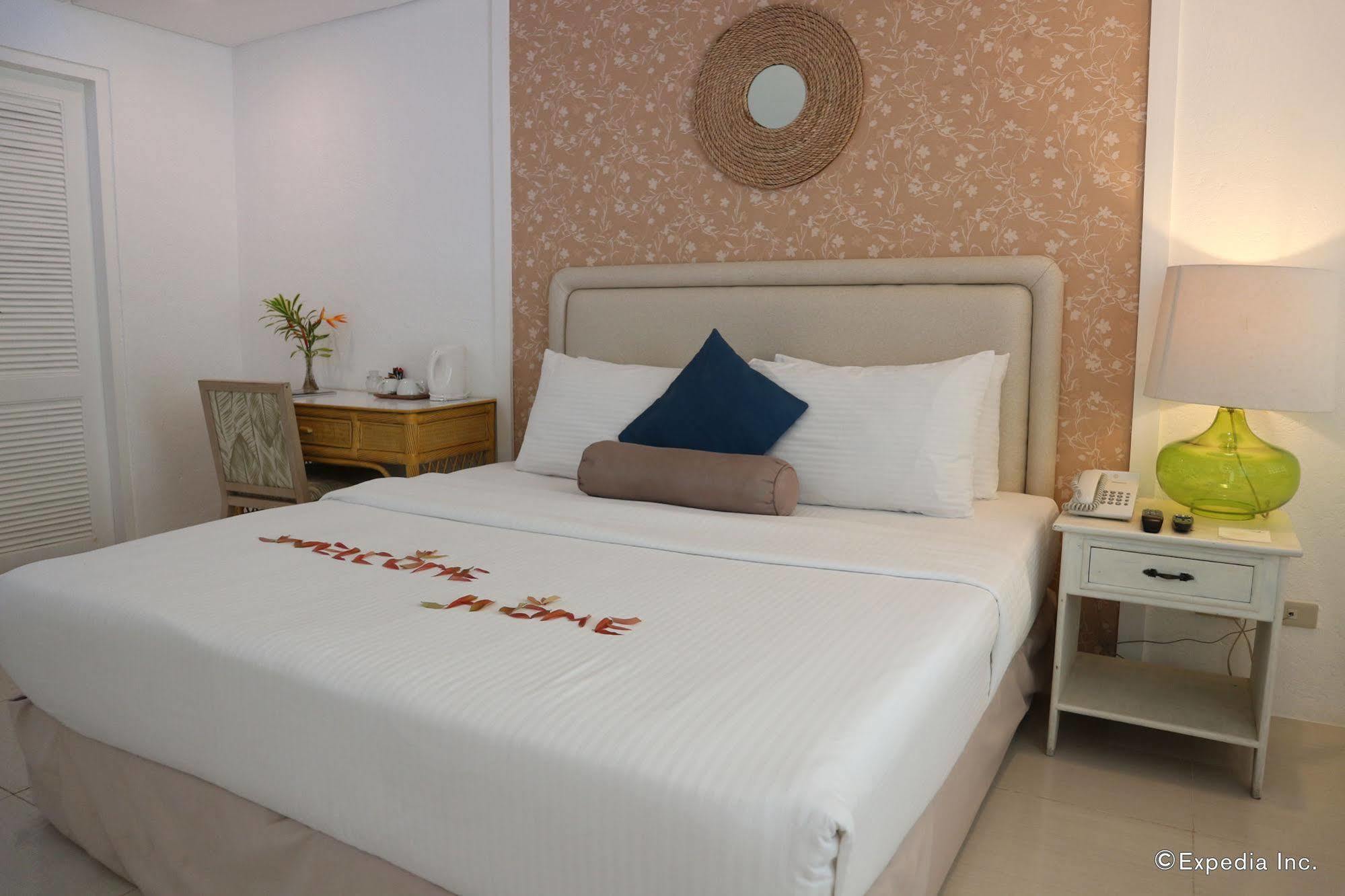 Sta. Monica Beach Club Dumaguete City Eksteriør billede